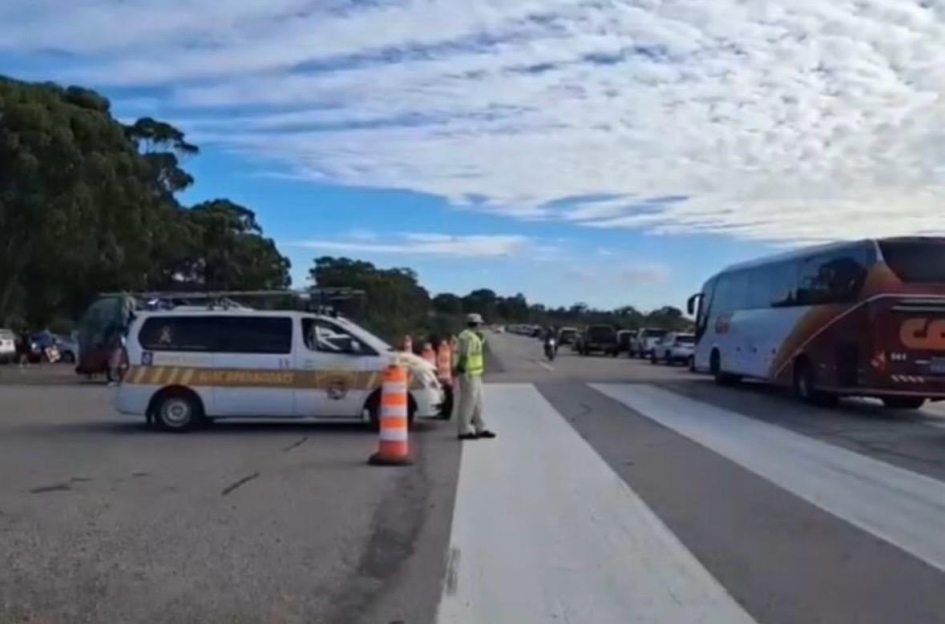 Policía Caminera policías durante el operativo en la Fortaleza de Santa Teresa 