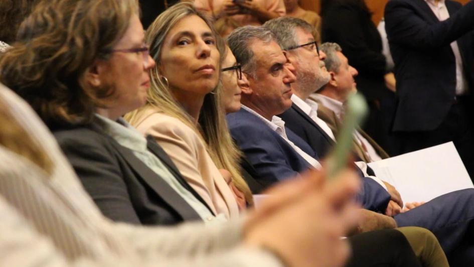 Presidente de la República durante la presentación del informe Presidente de la República durante la presentación del informe