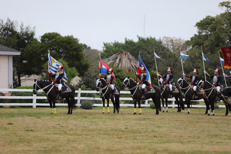 La Guardia de Coraceros conmemoró su 130.º aniversario La Guardia de Coraceros conmemoró su 130.º aniversario