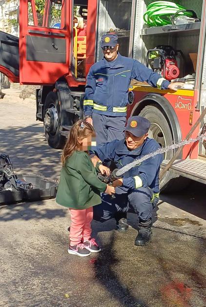 Actividad en CAIF por el Día de los Trabajadores Actividad en CAIF por el Día de los Trabajadores