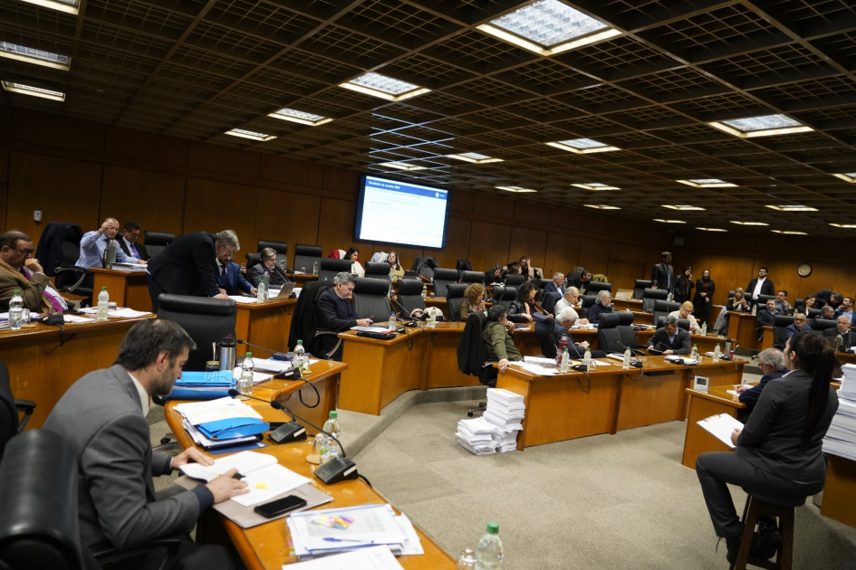  Comisión de Presupuesto integrada con la de Hacienda de la Cámara de Senadores