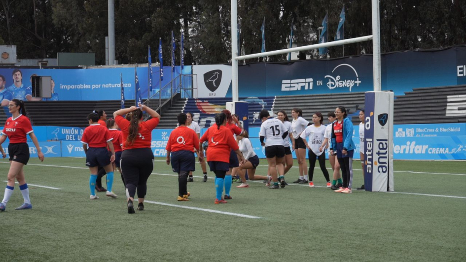 Jornada de integración en el Estadio Charrúa con mujeres privadas de libertad Jornada de integración en el Estadio Charrúa con mujeres privadas de libertad