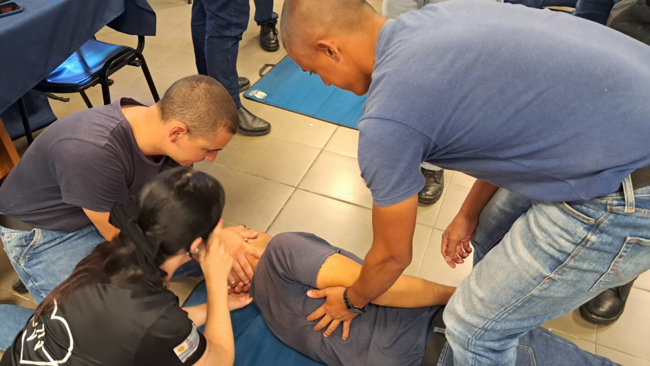 Taller de RCP Básica y Primeros Auxilios. Taller de RCP Básica y Primeros Auxilios.