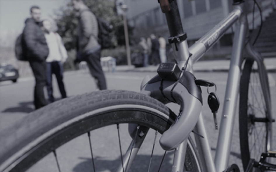 Hurto aclarado por personal policial. Bicicleta hurtada desde la casa de familia.