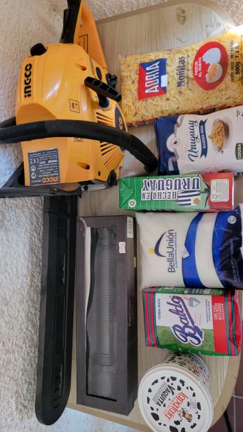 Mercadería incautada al autor de apropiación indebida y otros delitos Mercadería incautada al autor de apropiación indebida y otros delitos