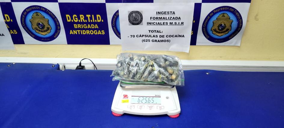 70 cápsulas incautadas 70 cápsulas incautadas