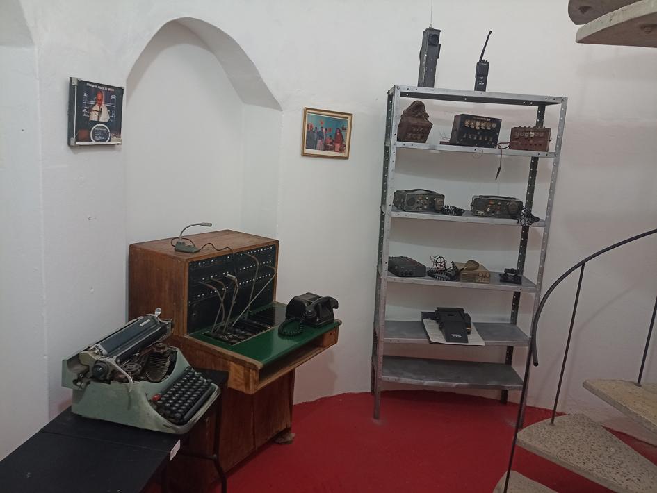 Antigua Mesa de Comunicaciones