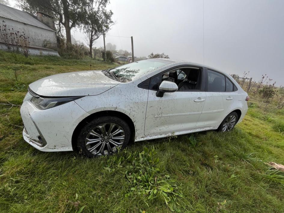 Auto incautado a ciudadano brasileño en km 222 de ruta 8 por transporte de dorgas Auto incautado a ciudadano brasileño en km 222 de ruta 8 por transporte de dorgas