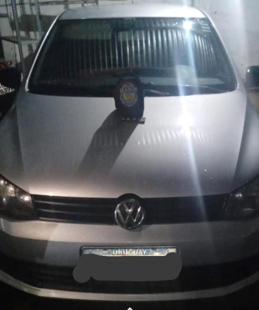 Auto incautado. Auto incautado.