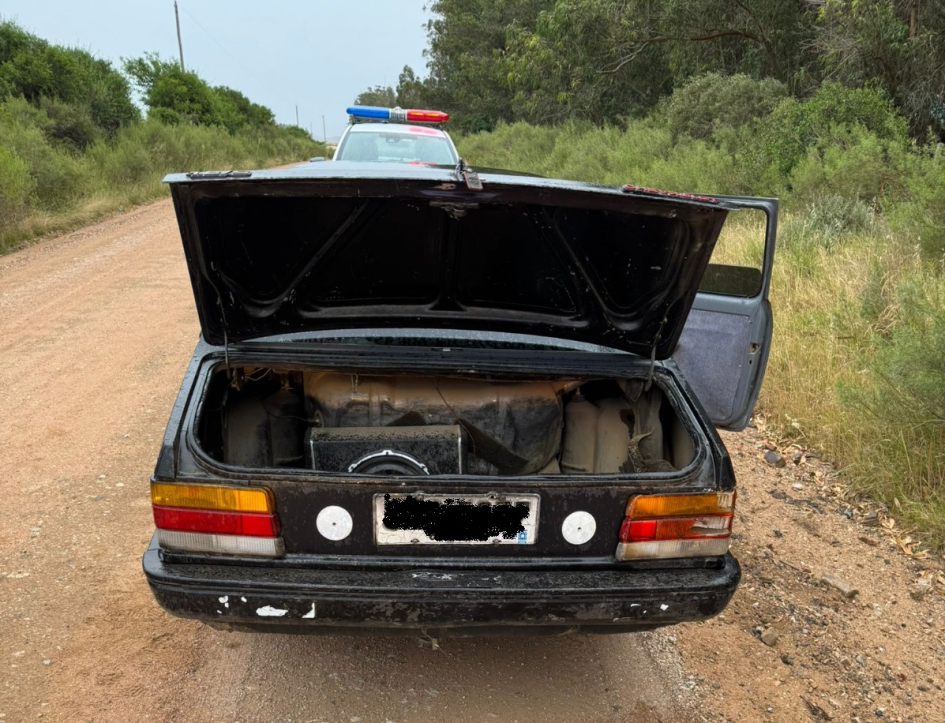 Auto intervenido a detenidos por abigeato