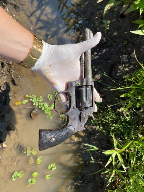 Arma incautada Arma incautada