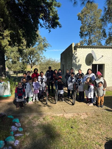 Donación de biciletas escuelas rurales Donación de biciletas escuelas rurales