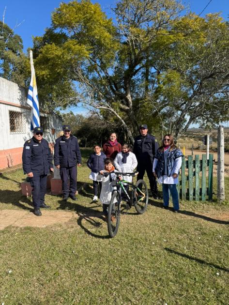 Donación de biciletas escuelas rurales Donación de biciletas escuelas rurales