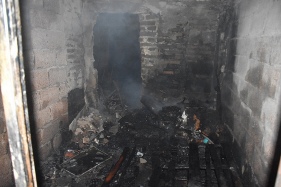 INCENDIO EN CASA DE FAMILIA