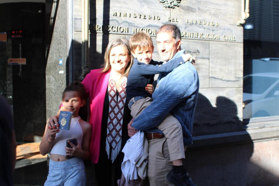 Pasaporte uruguayo Pasaporte uruguayo
