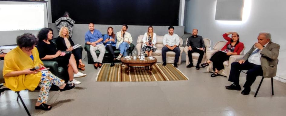 Panel: Los desafíos para afianzar una política educativa para las personas en conflicto con la ley Panel: Los desafíos para afianzar una política educativa para las personas en conflicto con la ley