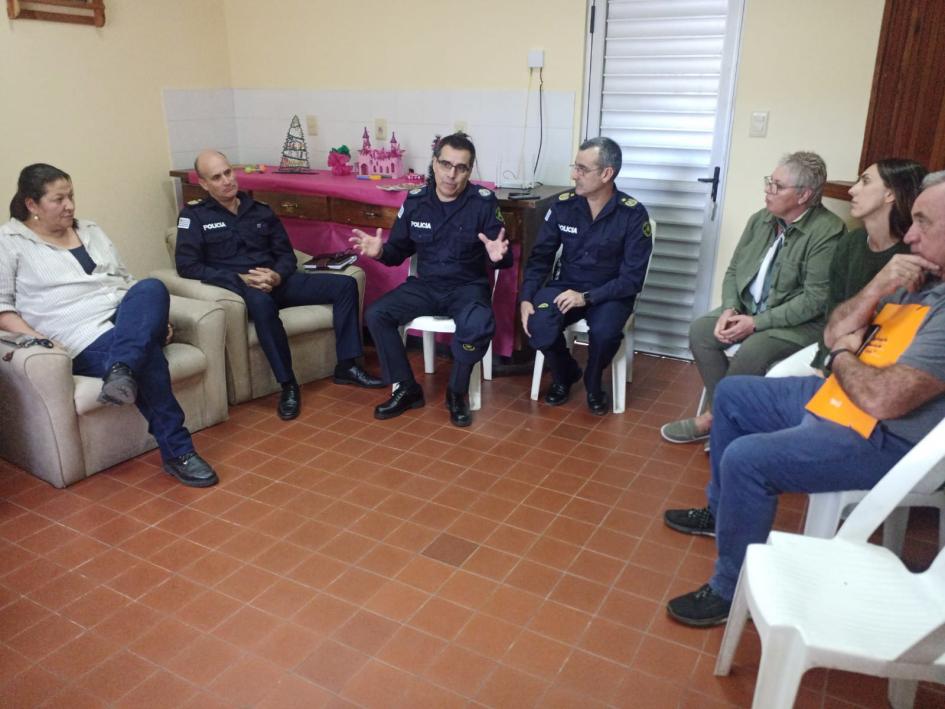 Comando de frente con alcaldesa y vecinos Comando de frente con alcaldesa y vecinos