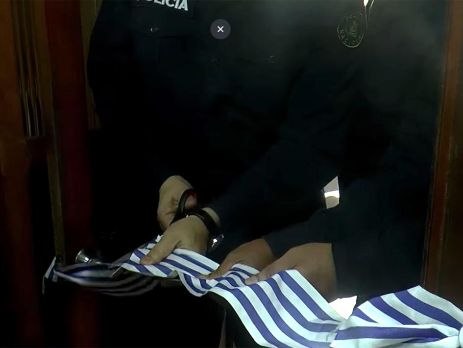 Corte de cinta inaugural