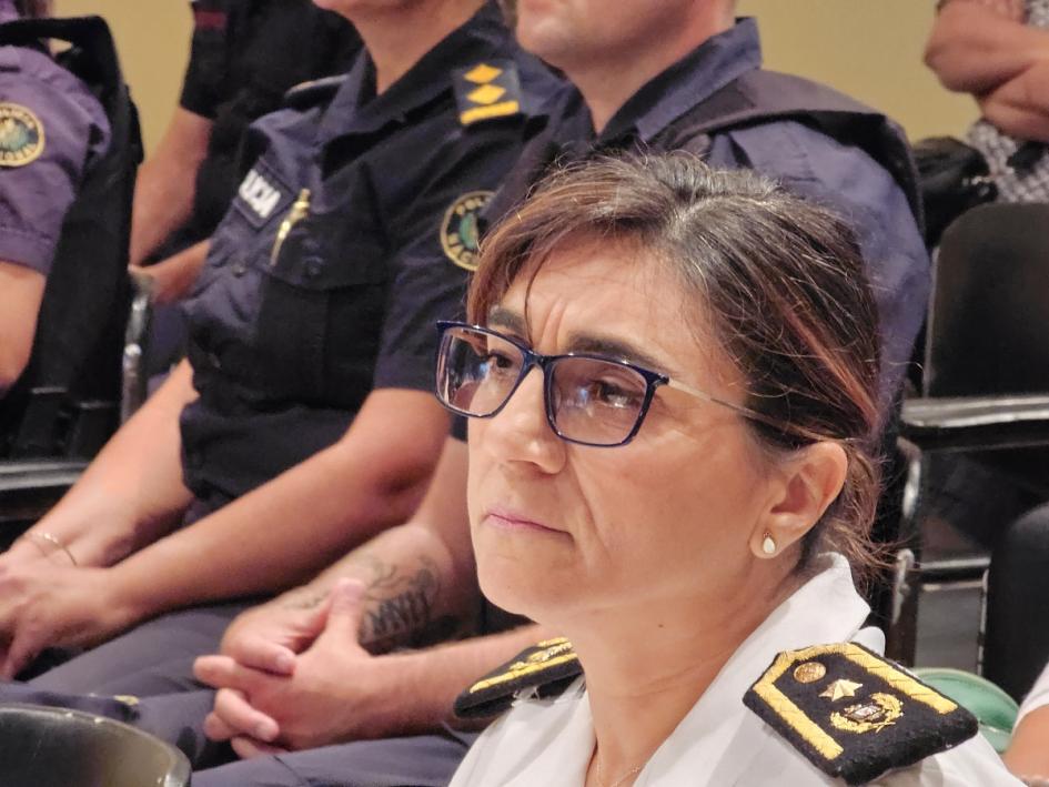 Crio. Mayor Veronica Moreira Crio. Mayor Veronica Moreira