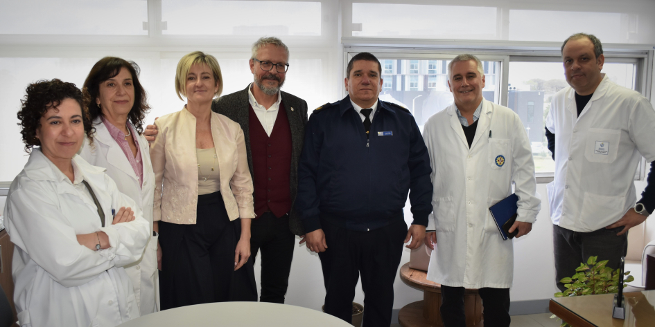 Autoridades de las tres instituciones posando para la foto