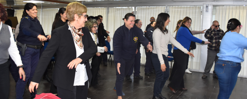 Curso para Consejeros de Pares sobre integración social y concientización de la atención a la person Curso para Consejeros de Pares sobre integración social y concientización de la atención a la person