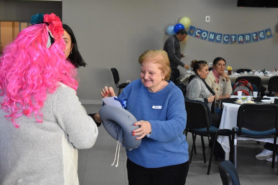 Conectados: celebramos el día del abuelo con una jornada especial 