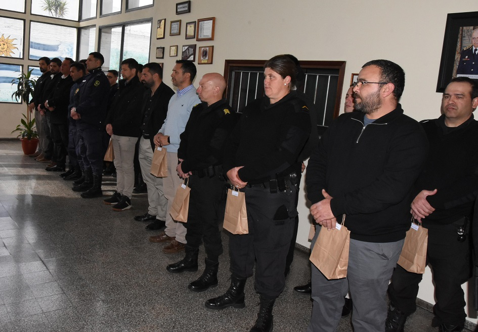Efectivos policiales
