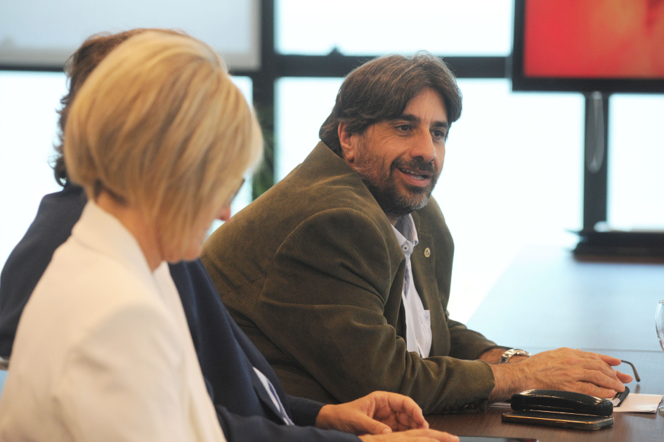 Foto reunión de las autoridades en la Junta Nacional de Seguridad