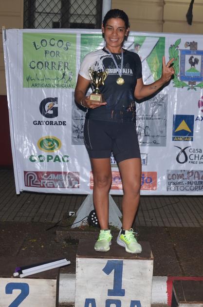 Competidora con premio