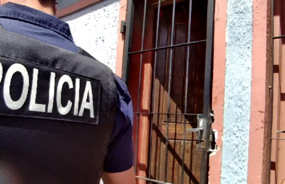 Daños en reja de vivienda