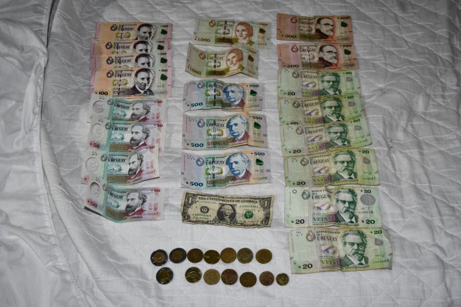 Dinero incautado en allanamientos de la BDA por estupefacientes Dinero incautado en allanamientos de la BDA por estupefacientes