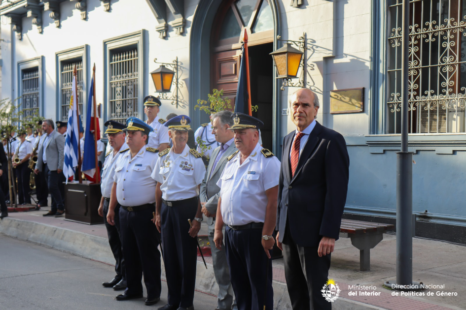 Autoridades presentes en la Conmemoración del 195° aniversario de la Policía Nacional. Autoridades presentes en la Conmemoración del 195° aniversario de la Policía Nacional.