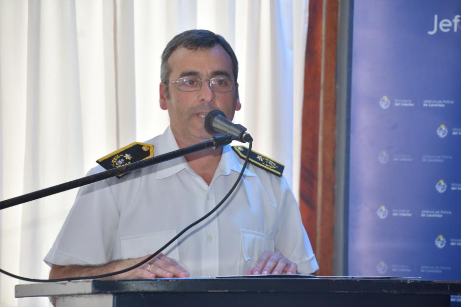 Discurso del Crio. Mayor Gerardo Fabían Silvera Almeida premio Jefe de Policia 2023 Discurso del Crio. Mayor Gerardo Fabían Silvera Almeida premio Jefe de Policia 2023