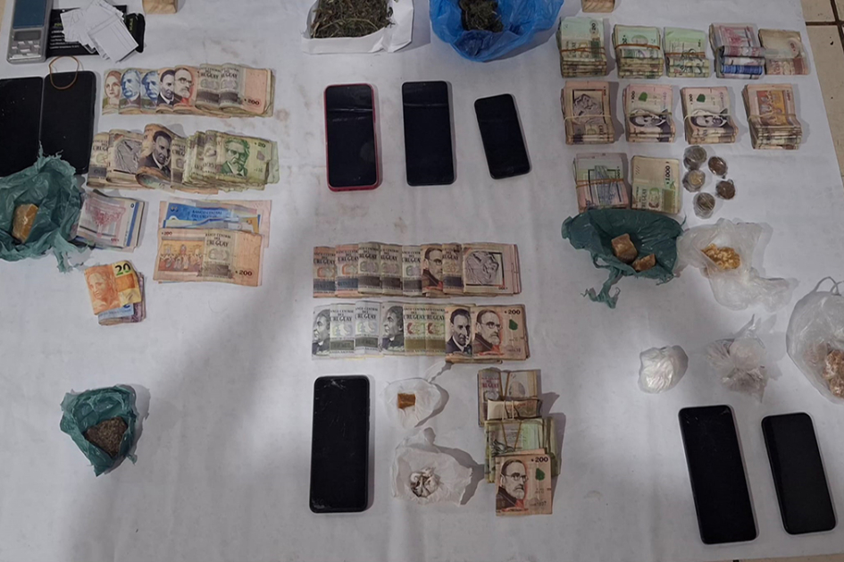 Elementos incautados por la policía