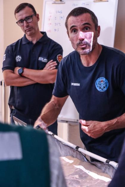 Expertos en Fuegos Forestales Trabajos en mesa de estudio