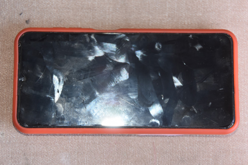 Equipo celular incautado por la policía