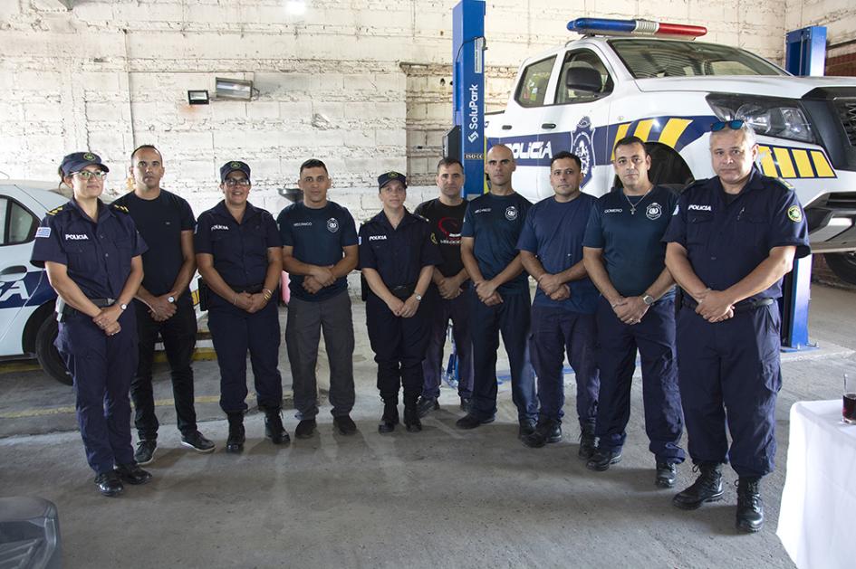 Equipo de trabajo del Taller Policial. Equipo de trabajo del Taller Policial.