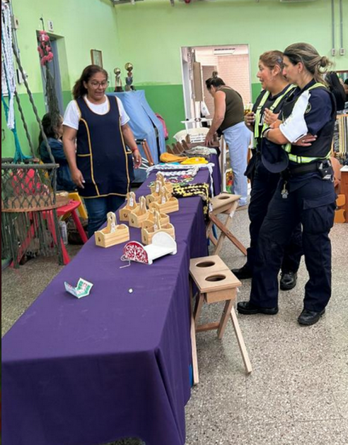 Expo- Venta anual de fin de curso Escuela Nro. 97 Expo- Venta anual de fin de curso Escuela Nro. 97
