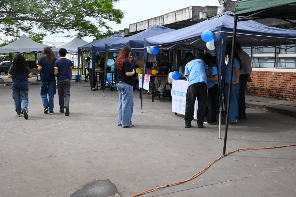 Estands de instituciones Estands de instituciones