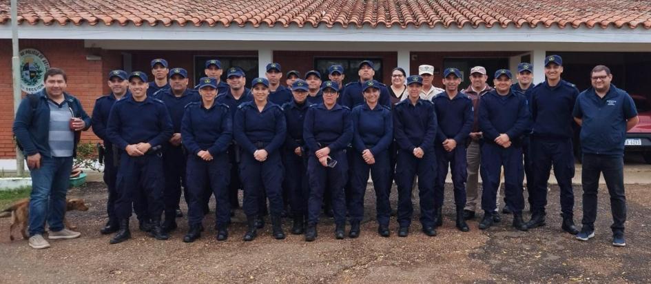 FOTO DE INSTRUCTORES Y ALUMNOS DEL CURSO DE R.C.P. Y D.E.A. FOTO DE INSTRUCTORES Y ALUMNOS DEL CURSO DE R.C.P. Y D.E.A.