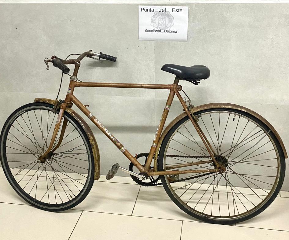 Bicicleta recuperada Bicicleta recuperada