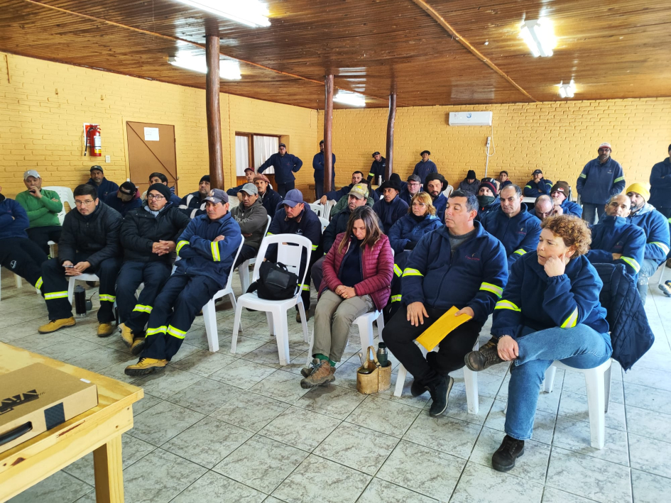 Trabajadores de empresa del rubro agroindustrial