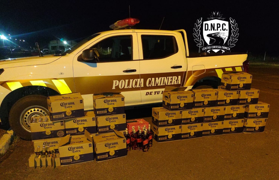 Mercadería incautada por la Dirección Nacional de Policía Caminera Mercadería incautada por la Dirección Nacional de Policía Caminera