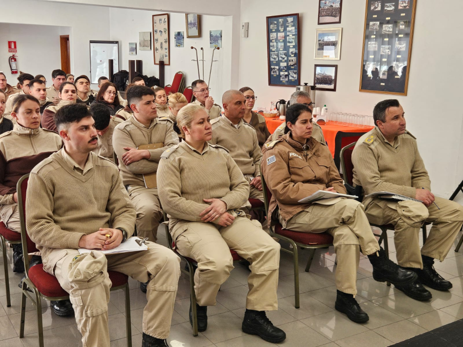 La coordinación del taller estuvo a cargo del Centro General de Instrucción La coordinación del taller estuvo a cargo del Centro General de Instrucción