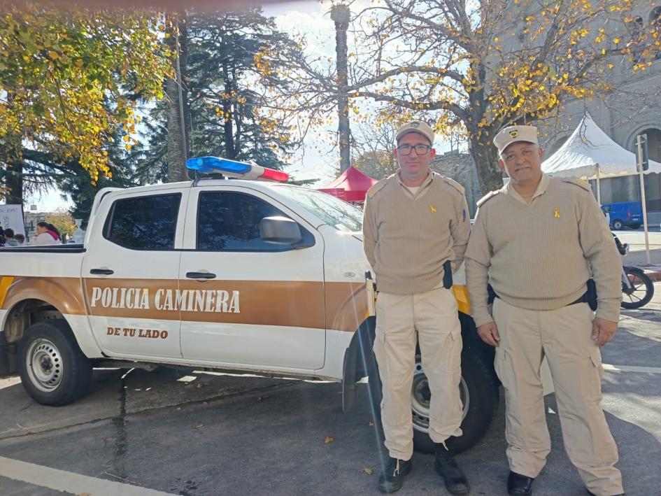 El equipo designado para asistir a la jornada de concientización de Jefatura de Policía de Florida El equipo designado para asistir a la jornada de concientización de Jefatura de Policía de Florida