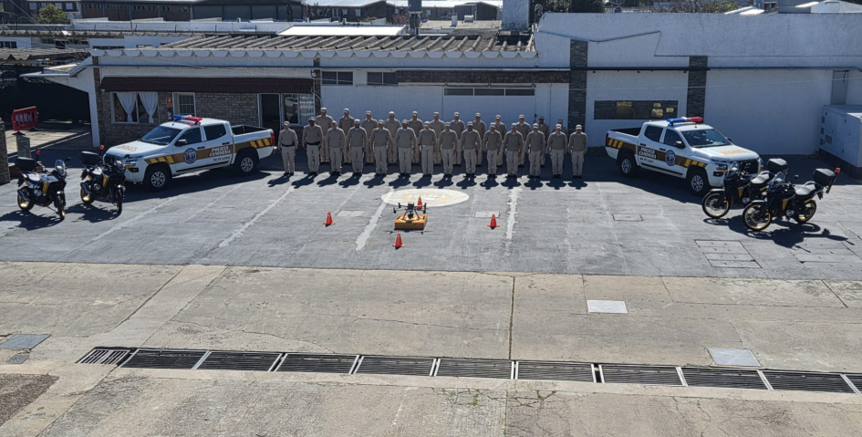 El equipo del GATT, parte de la flota de vehículos y la Unidad de Drones