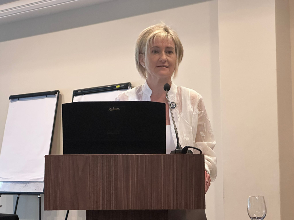  Subsecretaria Cra. Gabriela Valverde 