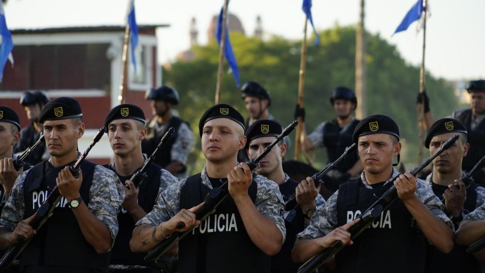 Efectivos formados para la ceremonia 