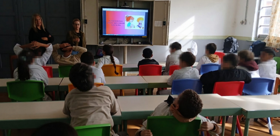 Charla a alumnos de 5° y 6° año de Escuela 1