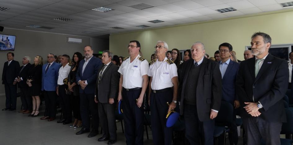 Autoridades nacionales y policiales. Autoridades nacionales y policiales.